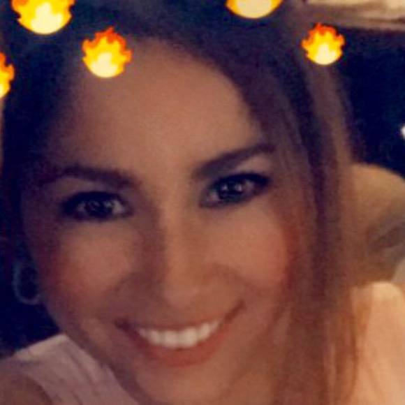 Meet your Posher, Andrea - Picture 1 of 1